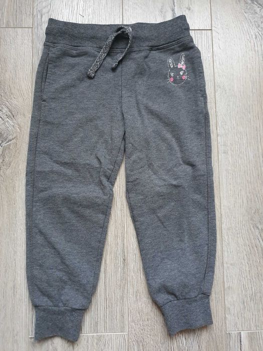 Dziewczęce spodnie dresowe Cool Club rozmiar 98