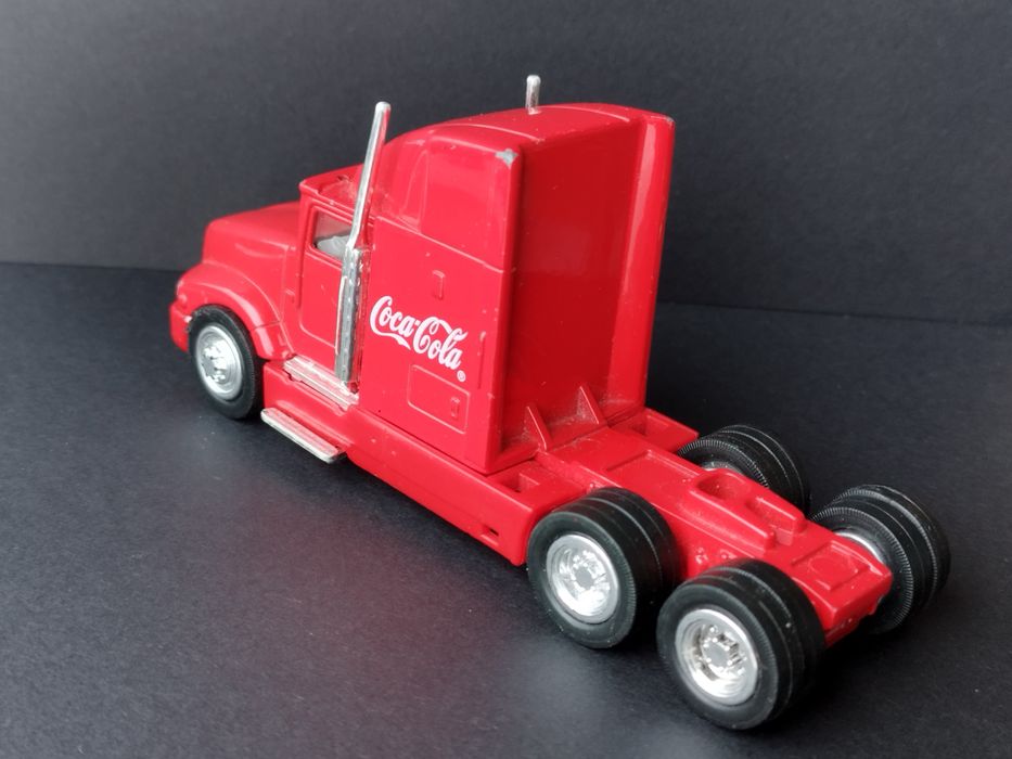 Die cast truck coca cola