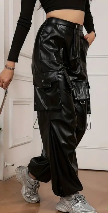 Штани карго з екошкіри