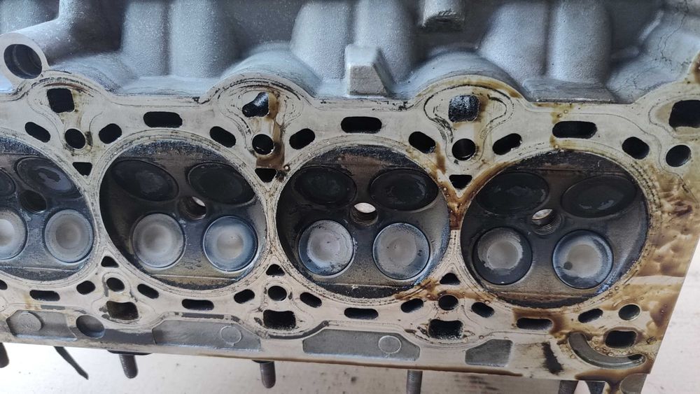 Głowica Kpl Wałki Opel Meriva A Lift Astra H Tigra 1.4 Z14XEP bez gaz