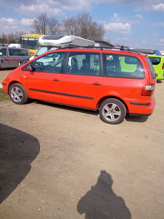 fordgalaxy 2004.