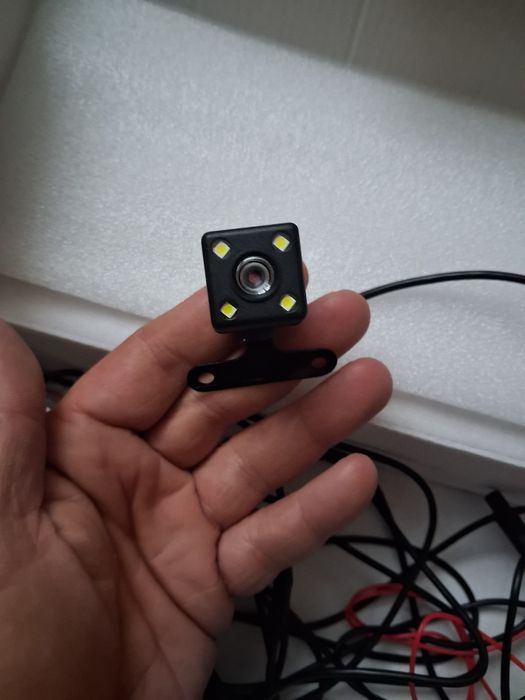 Відеореєстратор з камерою заднього виду