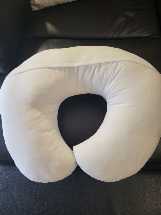 Ninho de bebé e almofada