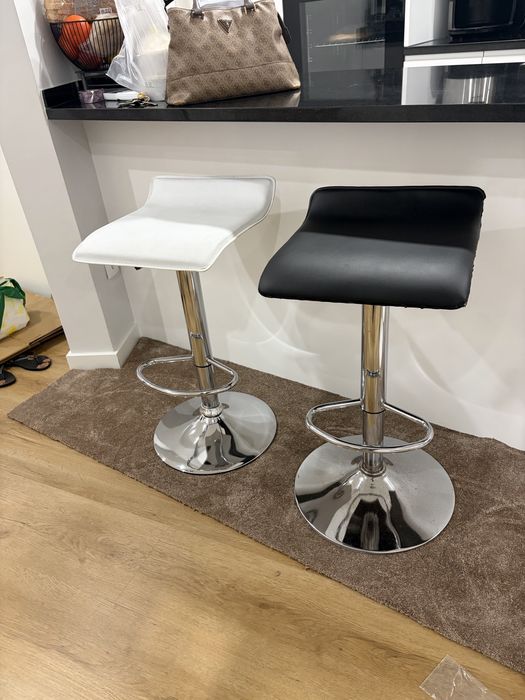 Pack de quatro banquetas