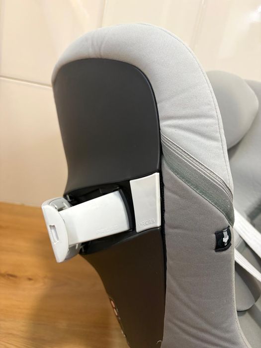 Cadeira Cybex Sirona M2 i-Size