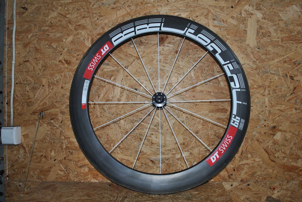 Koło Dysk DT SWISS RRC 625 F przód Carbon szosa triathlon 700C