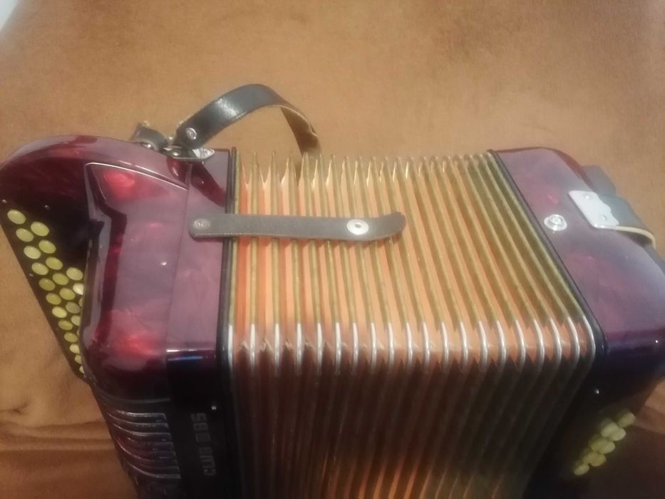 Concertina Hohner 3*Voz Em Sol dó Fá Odivelas • OLX Portugal