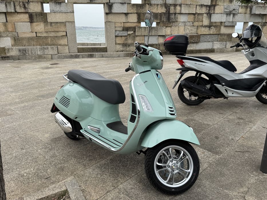 2025 Vespa GTS 125