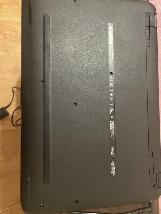 Ноутбук HP  15-ba024ur