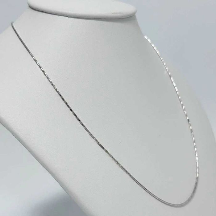 Ciekawy srebrny łańcuszek damski o splocie linka 2,9G 925