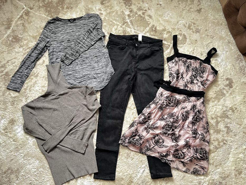 Віддам безкоштовно одяг