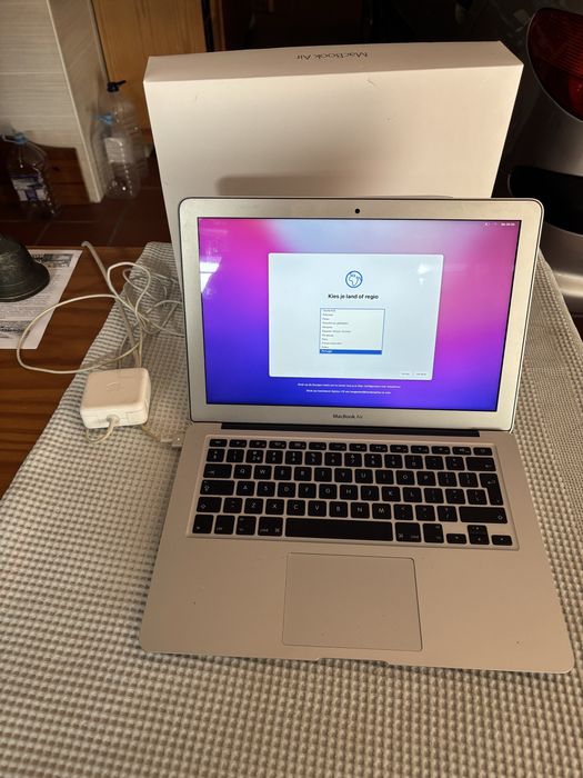 Portatil Macbook Air 13” - 2017