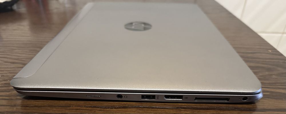 HP Folio 1040 - Intel Core i7-5600u