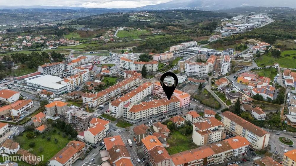 Attic with Two Bedrooms for Sale in the Center of Oliveira do Hospital