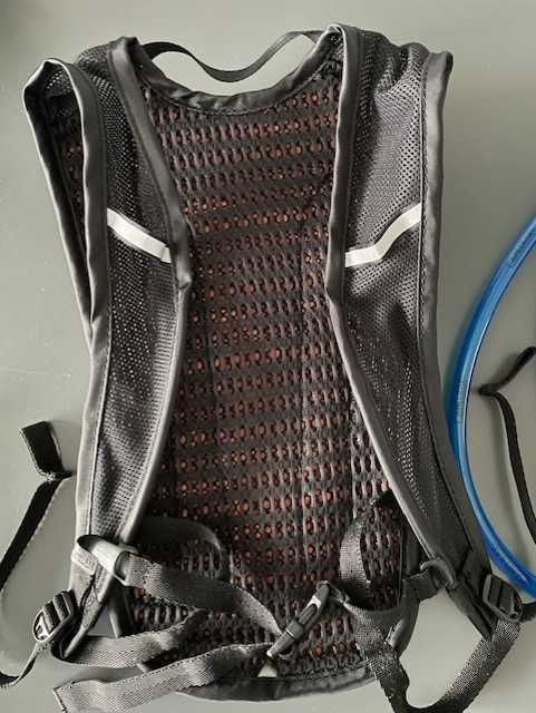 Mochila Camelbak Hydrobak light + reservatório crux 1,5 litros