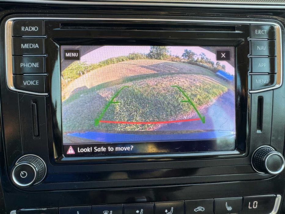 Volkswagen Passat SE R-Line      2019