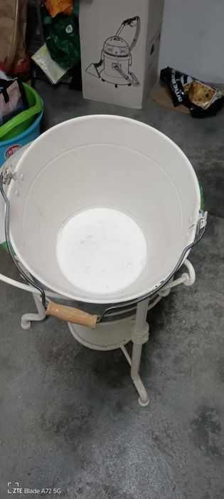 Lavatório antigo/ lavabo/ jarro com bacia