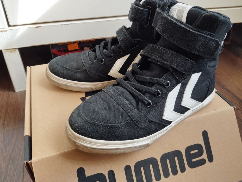 Buty trzewiki sportowe Hummel dla chłopca czarne 33