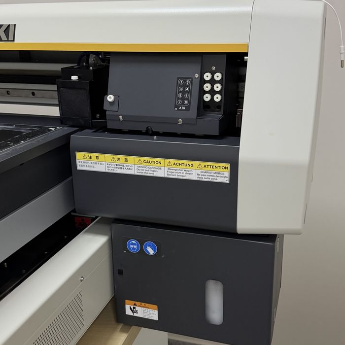 УФ принтер Mimaki UJF-3042FX | Планшетний сувенірний UV принтер