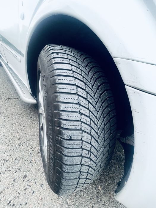 Продам Mercedes Vito 111 Long 2,2