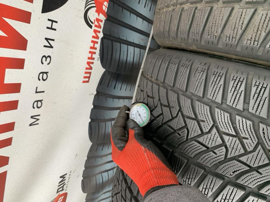Шини 225/50 R17 Dunlop зима 2024 рік 7 мм