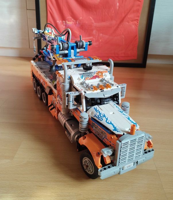 złożony zestaw LEGO technic 42128