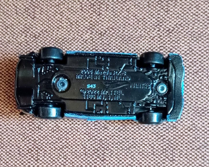 Hot Wheels 2004 Mazda RX8.