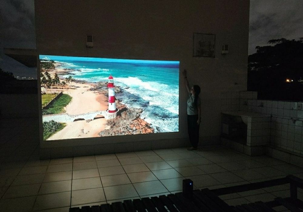 ДЛЯ БЛЕКАУТА Порт. проектор BYINTEK P70 DLP 3D 400ANSI Wi-Fi Android