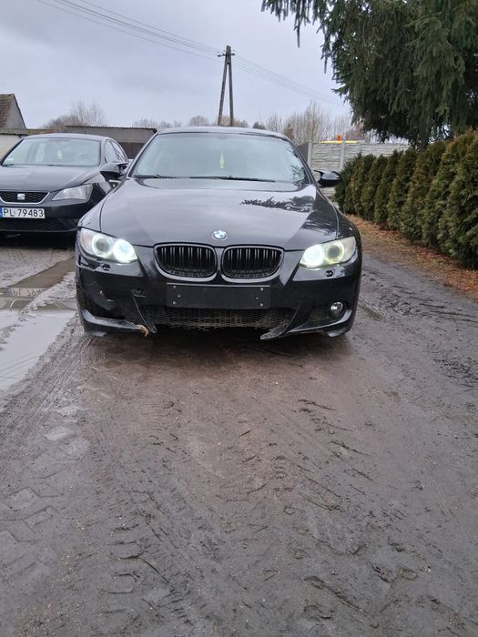 Bmw e92 325i  Coupe