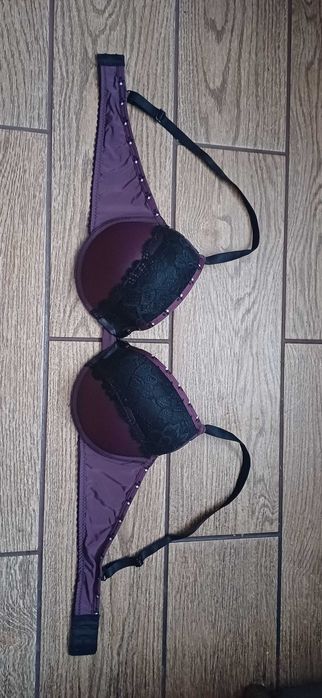 Fioletowy biustonosz Infinity Woman r. 80 C