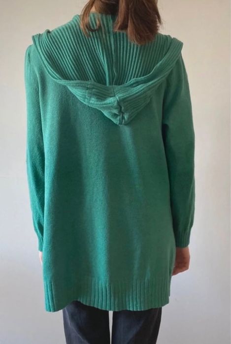 Zielony kardigan sweter z kapturem
