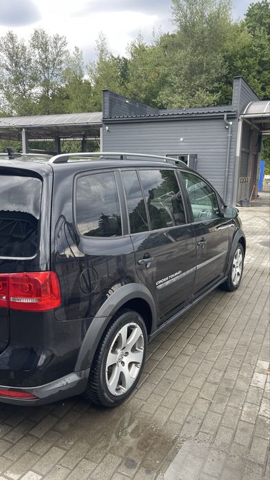 Volkswagen Touran 2.0 Diesel Automatic | Чесний пробіг | Відмінний стан