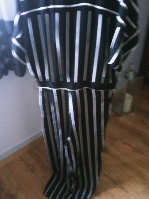 Kombinezon dlugi czarnobiale pasy HM 38