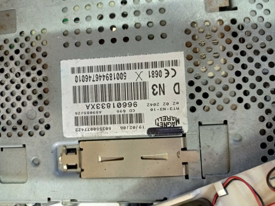 Peugeot 407 Radio nawigacja oryginał wyświetlacz D N3 RT3 panel