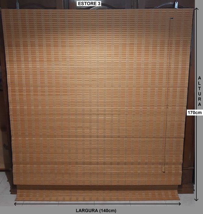 4 estores de janelas (bem estimados)