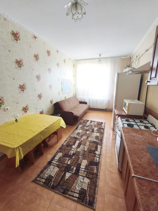 ВІЛЬНА 2-кімн в НОВОБУДОВІ в Центрі, можна 2-4 хлопці