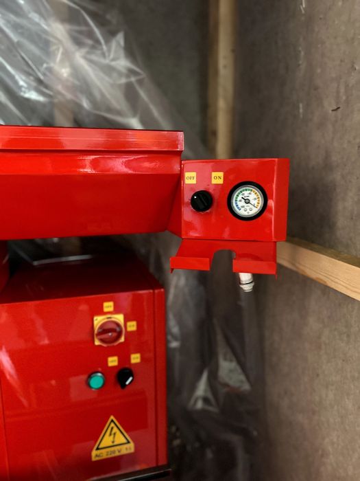 Wytaczarka do gniazd zaworowych SJMC BV60S – Dostępna od ręki w Polsce