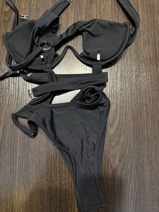 Продам купальник