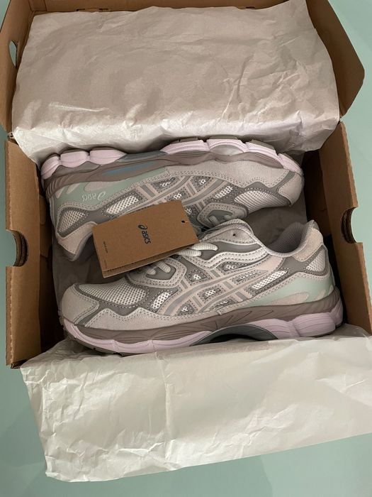 Sapatilhas ASICS novas gel NYC 41,5