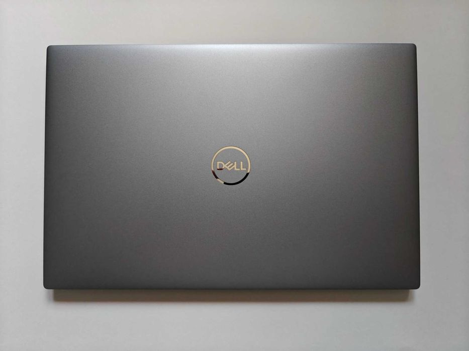 Dell Precision 5550 | i7-10875H | 32 GB RAM | 256 GB SSD | Win 11