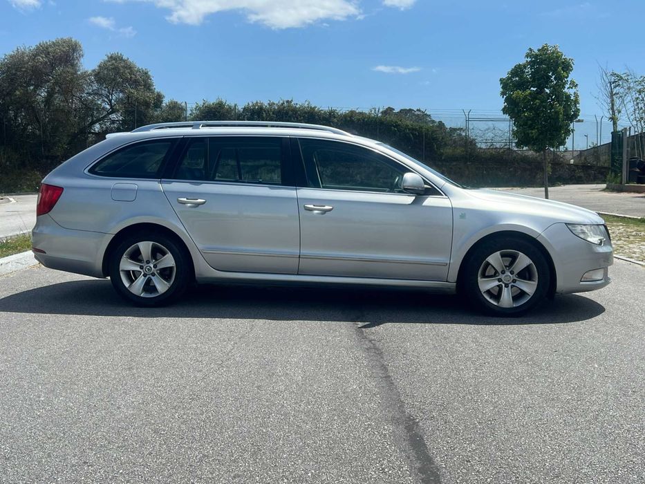 Skoda Superb 1.6 TDI Elegance Nacional