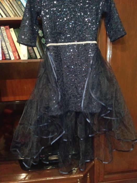 Нарядное платье.