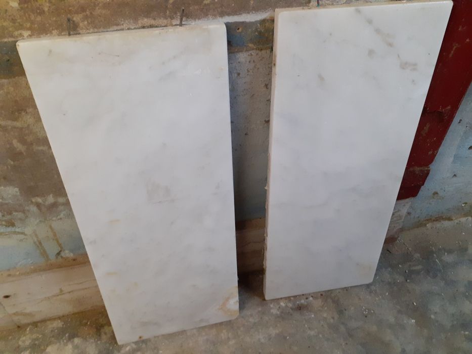 3 lavatórios ( 2 de encastrar)