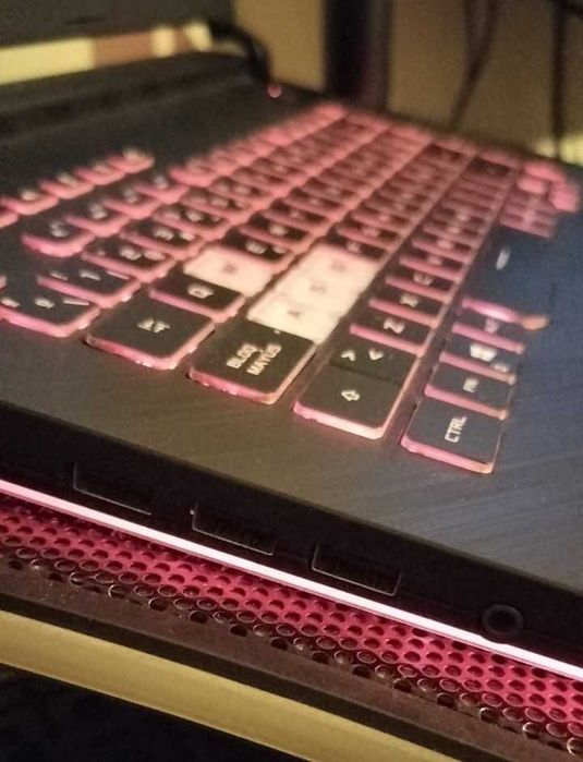 Asus ROG G15 | i7-10750H | RTX 2060 | 16Gb | 512 SSD
