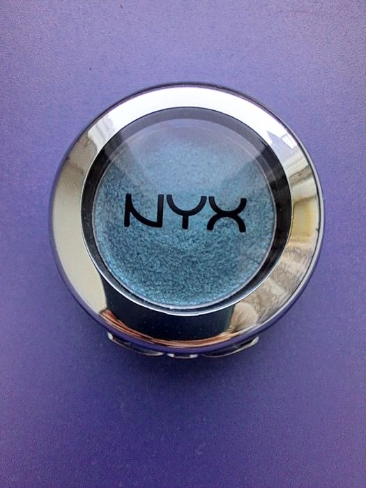 NYX Prismatic savage тіні для повік