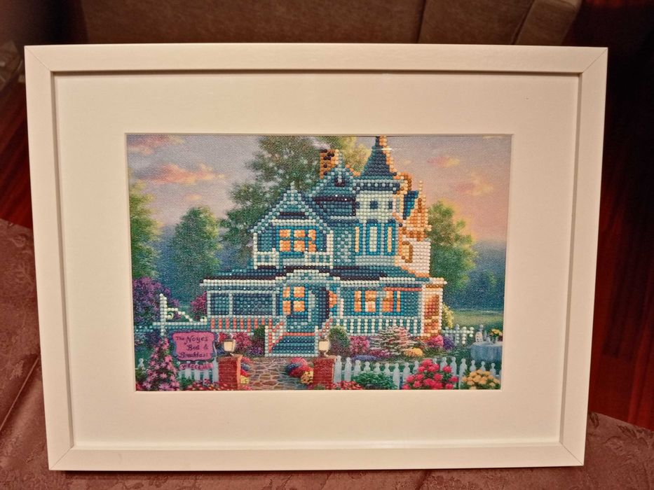 Diamond Painting Canvas "House" with Frame - FOR CLEARANCE!