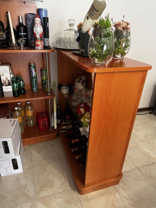 Móvel de bar de sala de estar