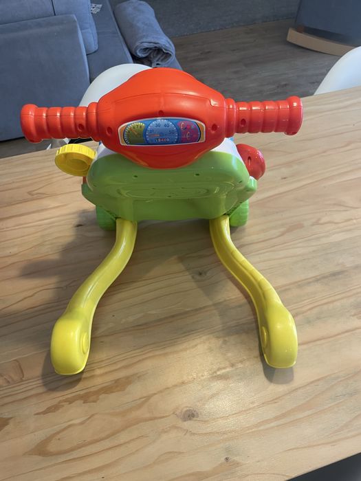 Andador Baby Clementoni