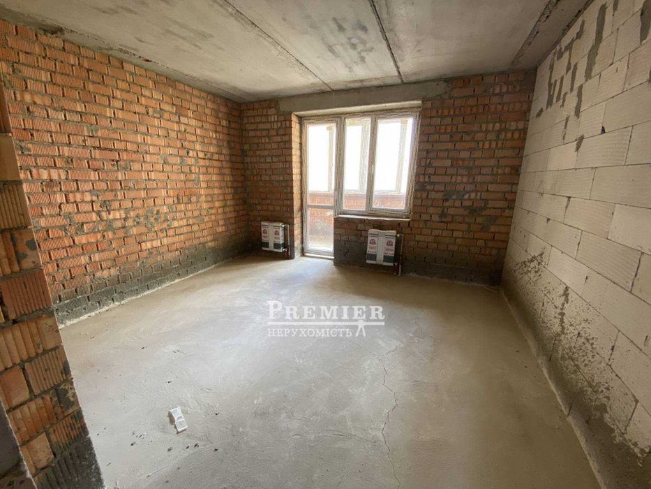 Продам 2-х кімнатну квартиру на Сахарова