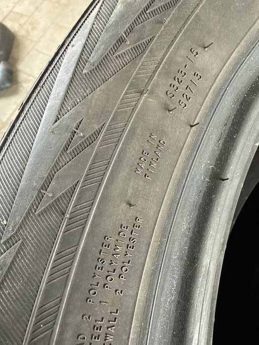 Шини резина 235/50/19 r19 Nokian комплект зимні